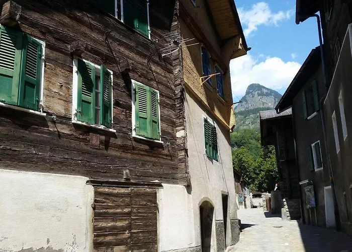 Historische Maisonettewohnung Bis 10 Gaeste, Magic Pass Belalp, Rosswald Und Mehr Naters